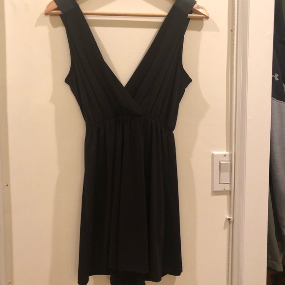 Dress - Picture 4 of 4